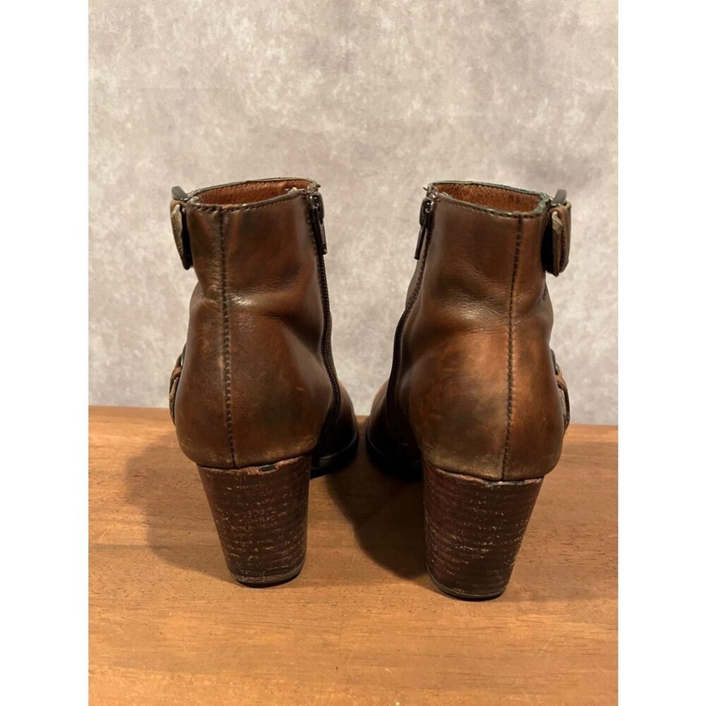 Born Brown Leather Ankle Moto Heeled Boots size 7 - Picture 4 of 6